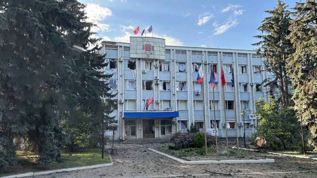 У РФ заявили про обстріл будівлі окупаційної адміністрації у Волновасі