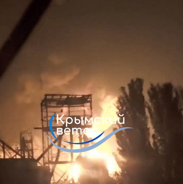 Феодосия, нефтебаза, взрывы