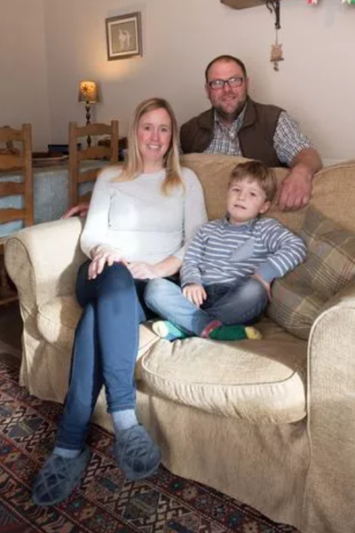 Будинок посеред магістралі, ферма, нерухомість, житло, курйози, геологічний розлом, цікаві історії