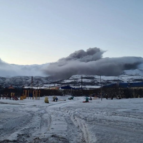 вулкан эбеко вулкан Эбеко пепел