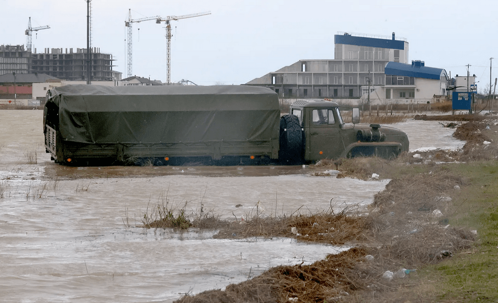 Шторм, Крим