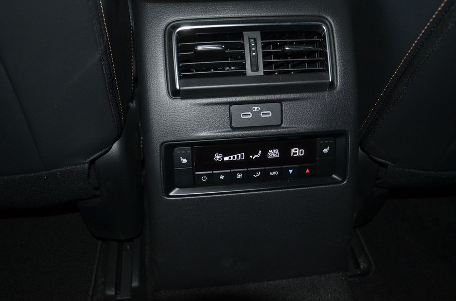 Mazda CX-90, новая Mazda CX-90, Mazda CX-90 2024, Mazda CX-90 в Украине, кроссовер Mazda