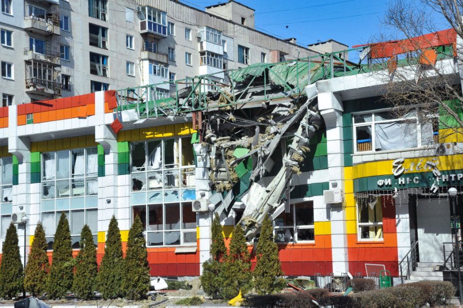 Северодонецк разрушения обстрелы Северодонецк, бои за Северодонецк, оборона Северодонецка, обстрелы Северодонецка, эвакуация из Северодонецка