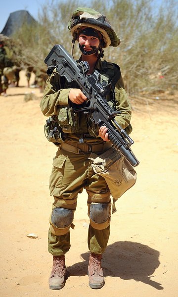 солдатка, каракаль, тавор, автомат, израиль, цахал, аои