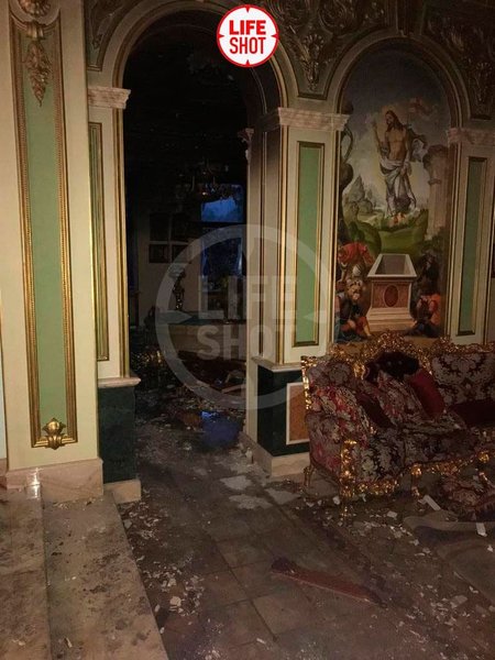 Обстановка дома Владимира Барданова