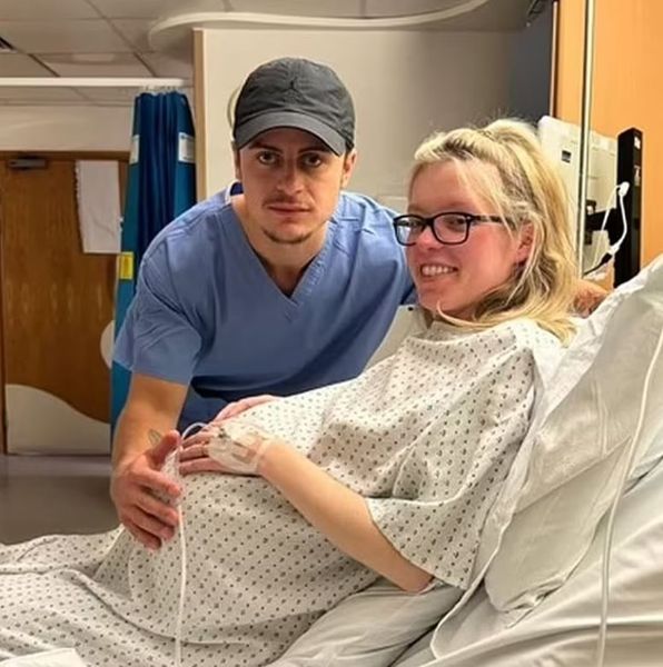 Женщина, которая лечилась от бесплодия, родила идентичных тройняшек, как это возможно, подробности удивительной истории