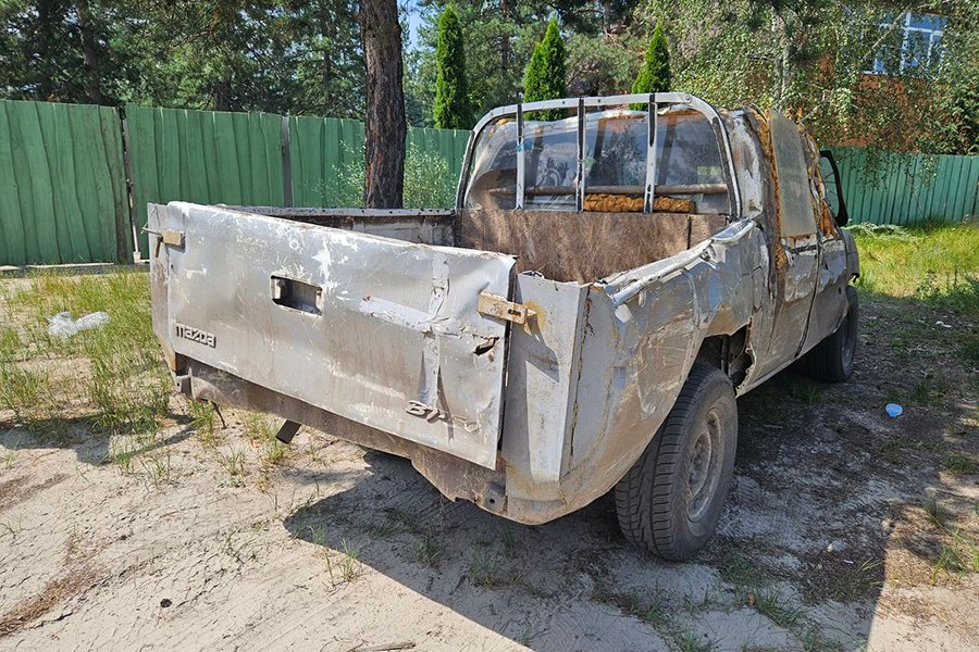 Пікап "Мазда" Нацгвардії - вигляд кузова