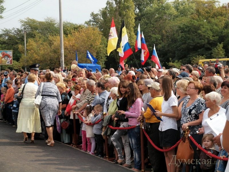 Відкриття пам'ятника Суворову у 2012 році