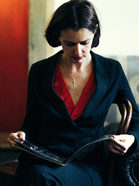 

Любовь Якимчук: "Посмотрите на любую войну, на Троянскую или Вторую мировую — коллаборационисты были всегда и повсюду. Одни граждане сдали Трою, другие граждане, из Антигитлеровской коалиции, из той же Франции, сотрудничали с нацистами"
