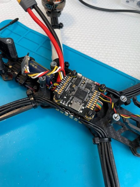 самостоятельная сборка дронов ошибки