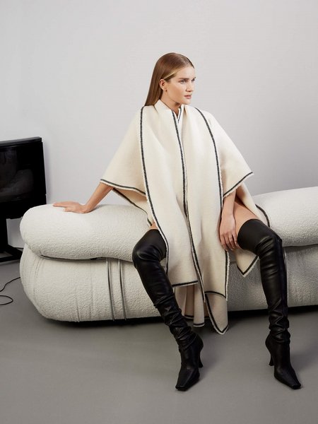 Рози Хантингтон-Уайтли, беременность, вторая беременность