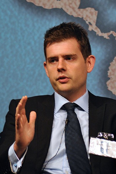 

Автор: Мэттью Гудвин (Matthew Goodwin) — профессор политологии в Кентском университете и старший приглашенный научный сотрудник в "Чатем Хаус". Он является соавтором новой книги "Национальный популизм: восстание против либеральной демократии" (National Populism: The Revolt Against Liberal Democracy)
