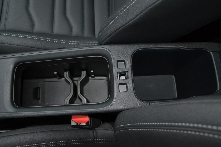 Jeep Avenger, Jeep Avenger, новый Jeep Avenger, кроссовер Jeep