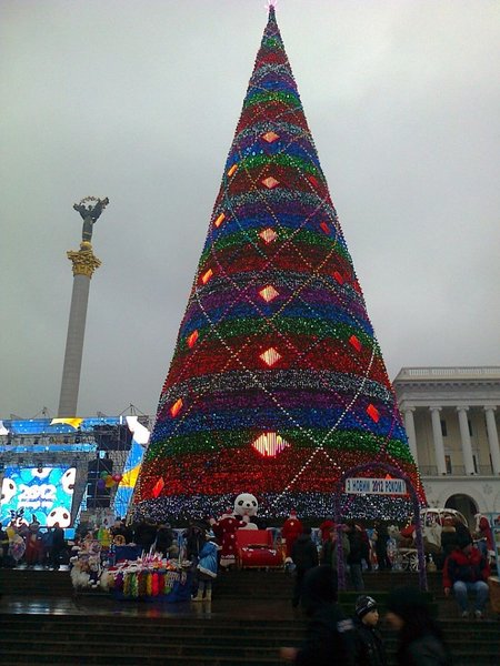 Головна ялинка, ялинка, новорічна ялинка, різдвяна ялинка, ялинка Київ, ялинка конус