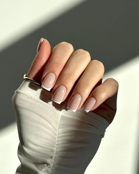 тренды праздничного маникюра, маникюр на Рождество, новогодний маникюр, маникюр на Рождество