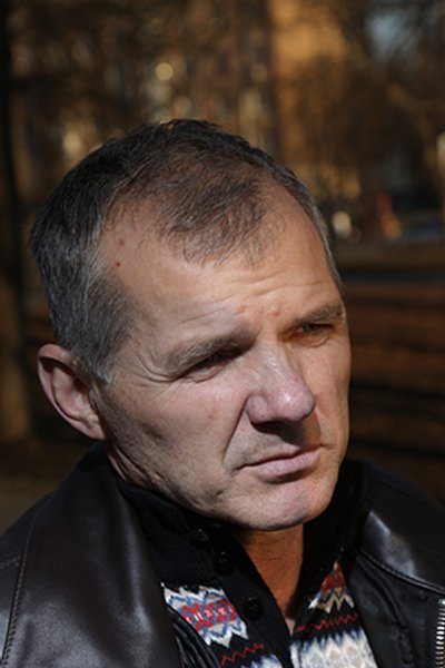 

Виктор Лукиянчук: "Главный тезис россиян был таким: когда СССР распался, вы перешли на сторону Украины, вам за это ничего не было, теперь Украина разваливается, ее поделят по Днепру, поэтому вам опять ничего не будет"
