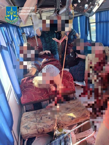 ЗС РФ вдарили по маршрутці в Херсоні