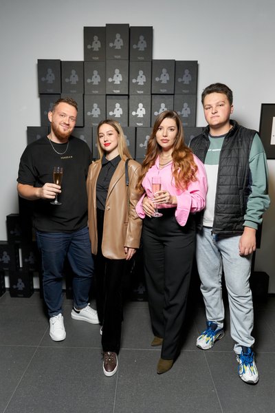 Денис Чуловский, Татьяна Савицкая фото