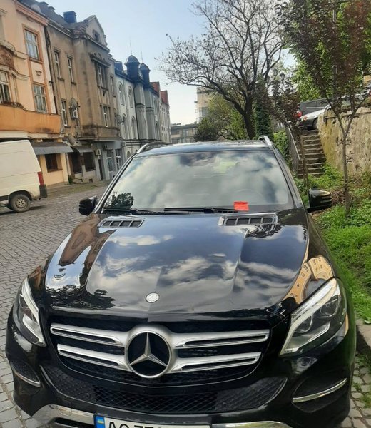 парковка в Ужгороде, штраф за парковку, нарушение правил парковки, Штрафы за нарушение правил парковки, Штрафы за нарушение правил парковки