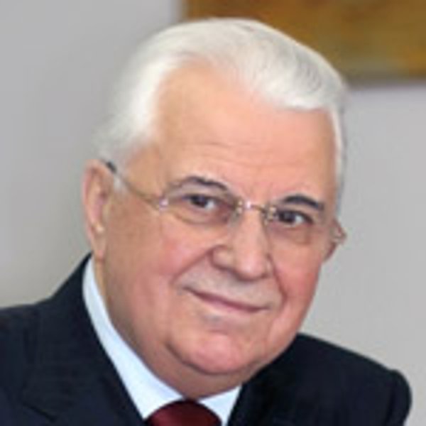 
Леонид Кравчук 
о реальных задачах военного времени
