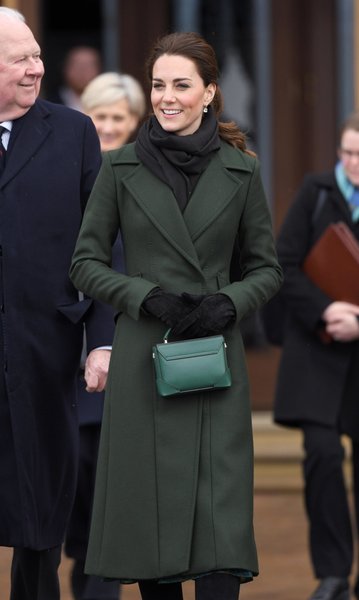 Кейт Миддлтон, пальто