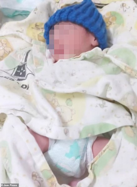 Хлопчик, народжений у таксі