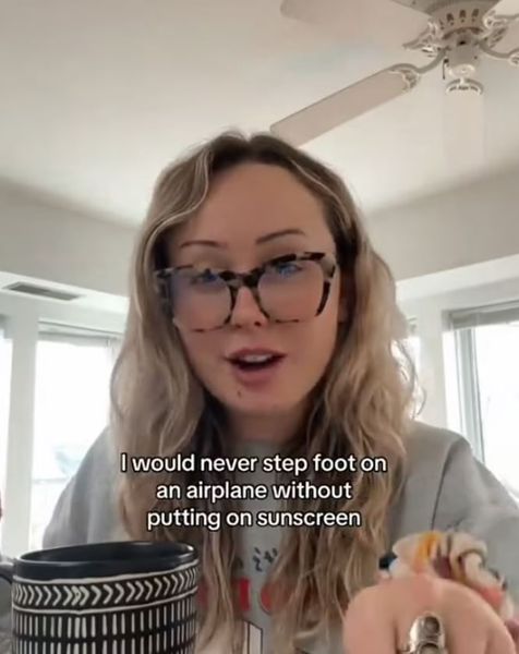 Что нельзя делать в самолете ни в коем случае, советы стюардессы, как вести себя в самолете, туризм