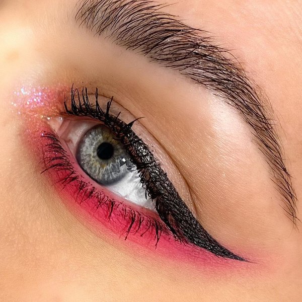 цветные стрелки, макияж, новый год макияж, новогодний макияж