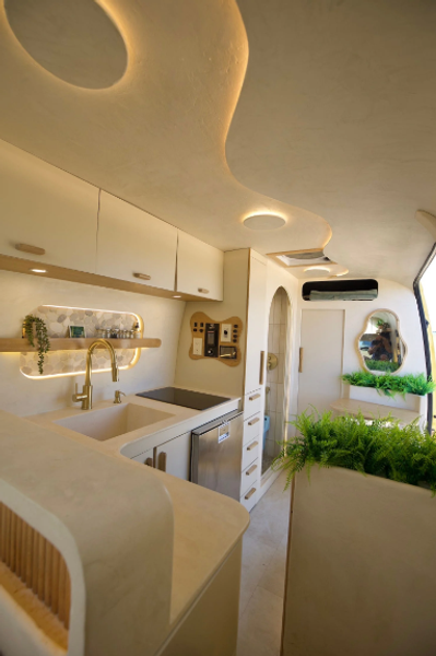 Mercedes Sprinter, Аббат Мінор, фургон, мікроавтобус, тюнінг, ремонт до та після, бюджетне житло