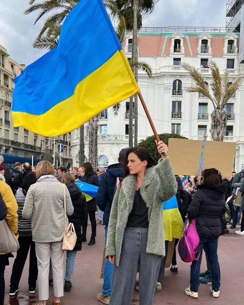 Анна Андрес, украинская модель, открытие ресторана, ресторан в париже, мисс украина вселенная