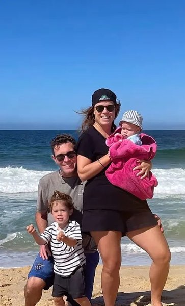 принцеса Євгенія, Джек Бруксбенк, сім'я, діти