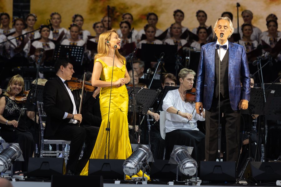 Андреа Бочелли и Тина Кароль