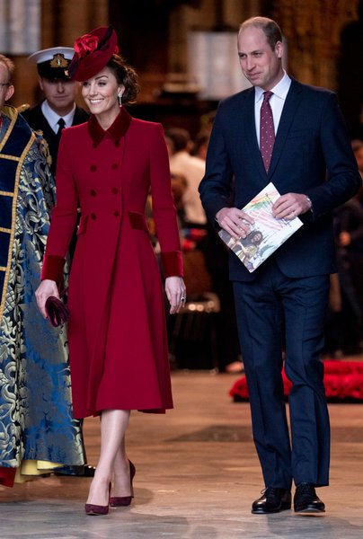 Кейт Миддлтон, принцесса уэльская, кейт миддлтон пальто, модные пальто, модные выходы кейт миддлтон, модные образы кейт миддлтон