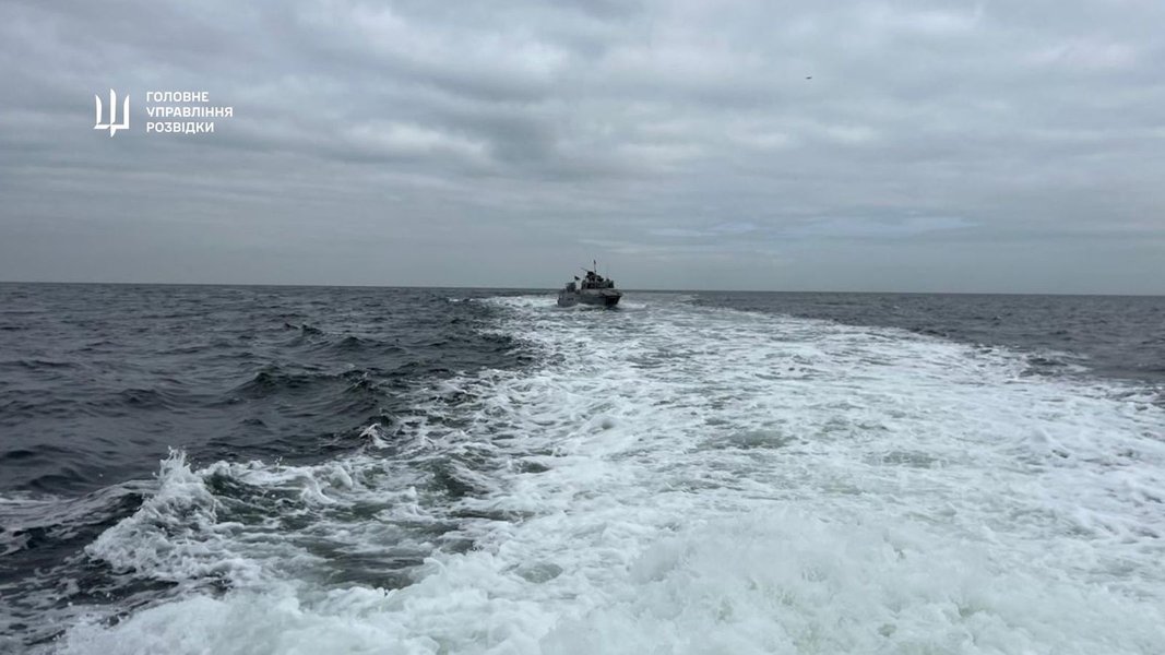 Катер "Дракар"