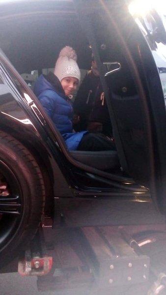 эвакуировали машину, дети, фото