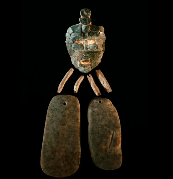 майя, нефрит, раскопки, археологи, археология, история, ученые, исследования, пирамида, захоронение, царь, правитель, маска, божество, артефакты, бог, гробница