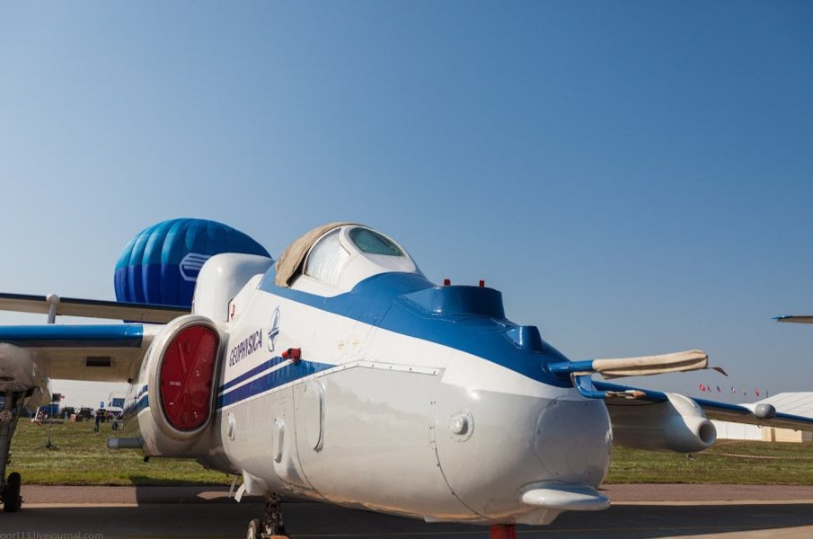 Літак РФ М-55 "Геофізика"