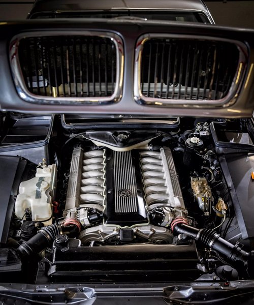 двигатель бмв, BMW 750 iL, BMW 7 Series, BMW 750 iL V16, седан BMW