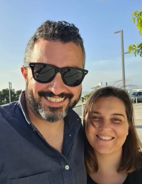 Багаж в аеропорту, валіза, скандал в аеропорту, літак, переліт, курйози, Кіпр, Велика Британія