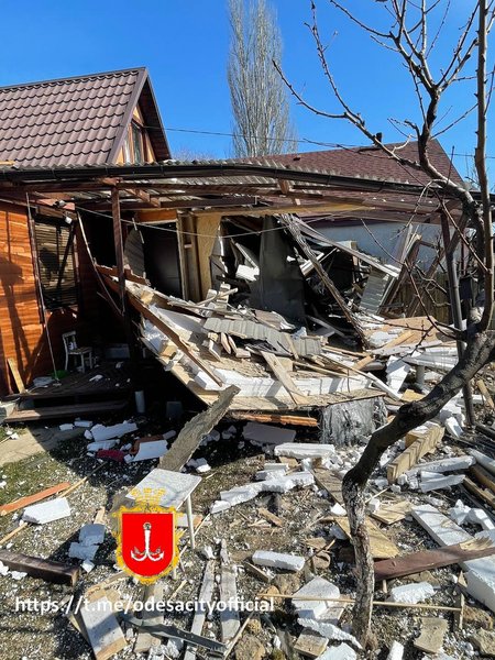 взрыв одесса только что 2022, одесса взрывы, одесса обстрел, взрывы в одессе, стрельба в одессе сегодня, одесса стрельба, одесса сейчас обстрел