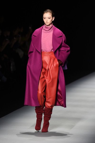 Брюки бананы 2020 фото