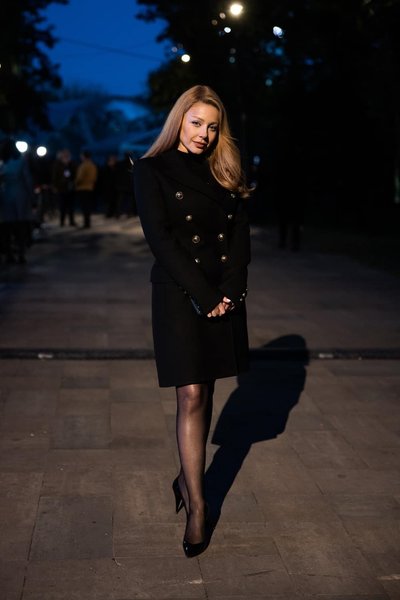 Тіна Кароль, марина абрамович, арт об'єкт