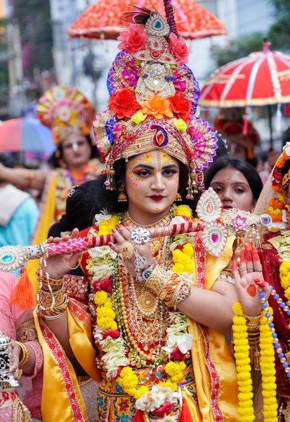 дивали, праздник дивали, фестиваль дивали, дивали символика, дивали что означает каждый день, дивали пуджа, дивали почитание кришны, индийский фестиваль, индийские праздники, как праздновать дивали, дивали сколько свечей, дивали новолуние, дивали светильник дипа