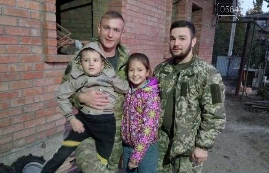 Сыновья Сергей и Михаил и внучата Любови Андреевны