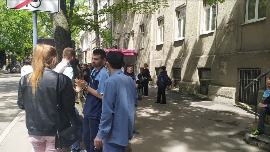 Харьков, больницы, минирование, персонал,