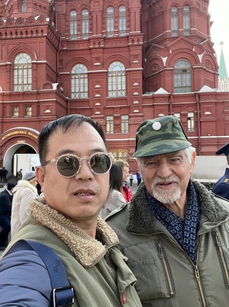 Фото Лю Хуншао