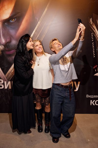 Ольга Навроцька, Алан Бадоєв