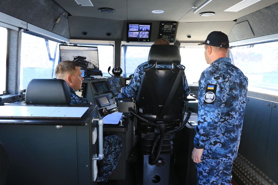 ВМС України прийняли катери "Ірпінь" і "Рені"