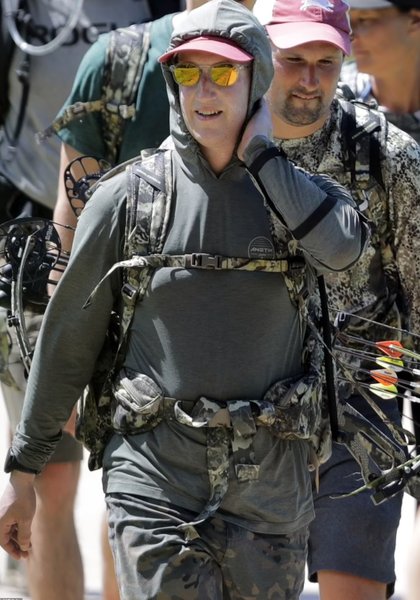 Марк Цукерберг, полювання, Гаваї, кабани