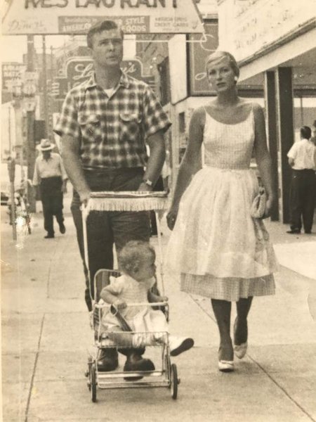 хайме холл, филип певен, доктор, мичиган